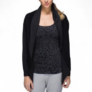 Lululemon Women’s Cabin Yogi Wrap Cashmere Blend Reversible Hooded Cardigan